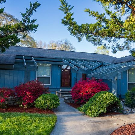 Hendo Hideaway A 2Bed/1Bath Apartman Hendersonville Kültér fotó